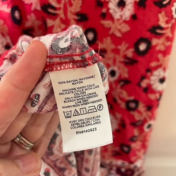 LOFT Red and White V-Neck Midi Sundress size 2 petite - Picture 3 of 5